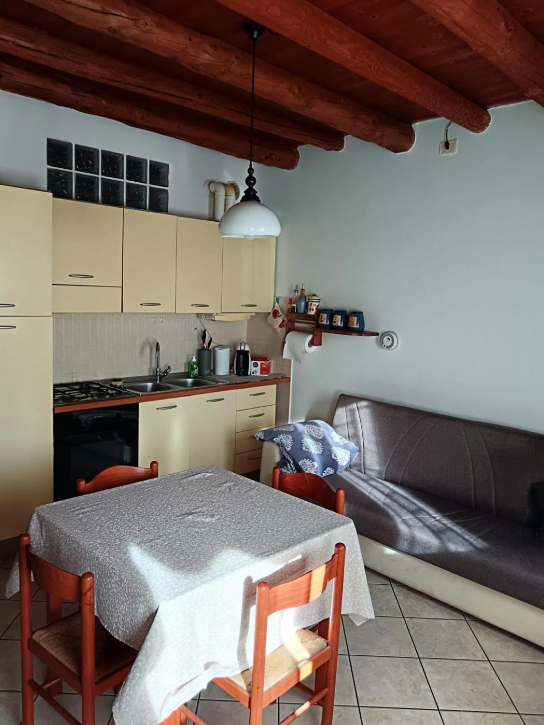 Апартаменты Casa Giulia - Валеджо-суль-Минчо Экстерьер фото